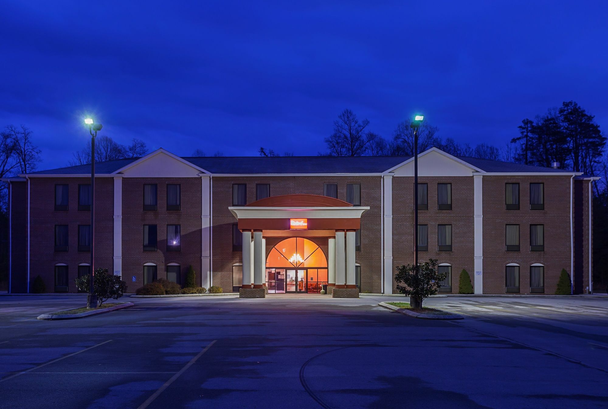 Hotel Fairbridge Express